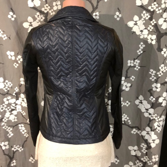 NWT LAUNDRY Quilted Faux Leather Motorcycle Jacket - Picture 7 of 8